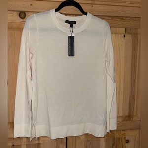 NWT Banana Republic Cream Crewneck Wool Sweater Small